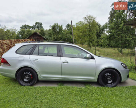 Серый Фольксваген Гольф, объемом двигателя 1.6 л и пробегом 219 тыс. км за 8888 $, фото 1 на Automoto.ua