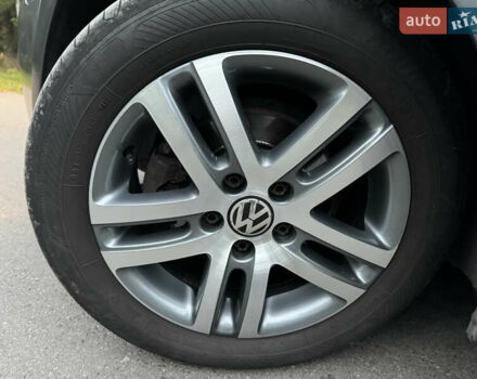 Фольксваген Гольф 2012 у Луцьку на Automoto.ua Сірий Фольксваген Гольф, об'ємом двигуна 1.6 л та пробігом 282 тис. км за 8999 $, фото 22 на Automoto.ua
