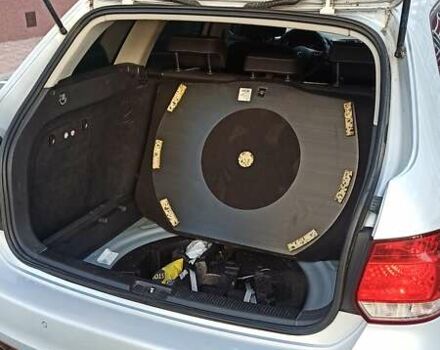 Серый Фольксваген Гольф, объемом двигателя 1.4 л и пробегом 212 тыс. км за 8600 $, фото 11 на Automoto.ua