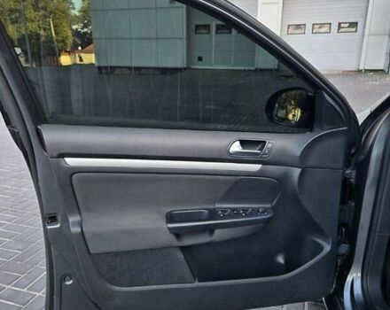 Сірий Фольксваген Гольф, об'ємом двигуна 1.39 л та пробігом 208 тис. км за 7999 $, фото 36 на Automoto.ua