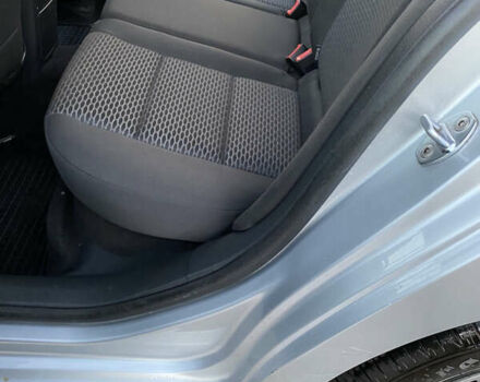 Серый Фольксваген Гольф, объемом двигателя 1.6 л и пробегом 198 тыс. км за 8200 $, фото 20 на Automoto.ua