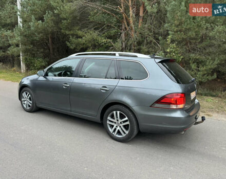 Фольксваген Гольф 2012 у Луцьку на Automoto.ua Сірий Фольксваген Гольф, об'ємом двигуна 1.6 л та пробігом 282 тис. км за 8999 $, фото 4 на Automoto.ua