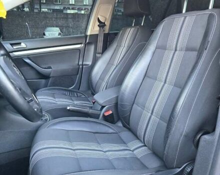 Сірий Фольксваген Гольф, об'ємом двигуна 1.39 л та пробігом 208 тис. км за 7999 $, фото 40 на Automoto.ua