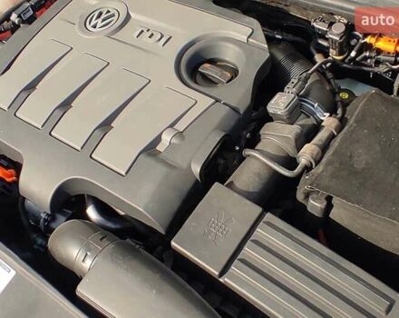 Серый Фольксваген Гольф, объемом двигателя 1.6 л и пробегом 257 тыс. км за 8000 $, фото 19 на Automoto.ua