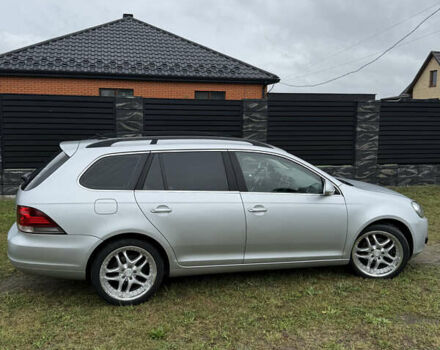 Серый Фольксваген Гольф, объемом двигателя 1.6 л и пробегом 270 тыс. км за 8300 $, фото 4 на Automoto.ua