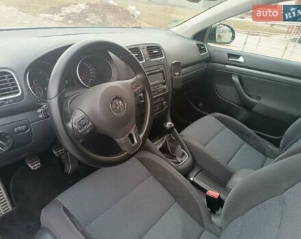 Серый Фольксваген Гольф, объемом двигателя 1.97 л и пробегом 225 тыс. км за 8400 $, фото 23 на Automoto.ua