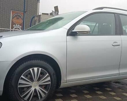 Серый Фольксваген Гольф, объемом двигателя 1.6 л и пробегом 189 тыс. км за 9200 $, фото 2 на Automoto.ua