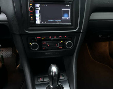 Фольксваген Гольф 2012 у Луцьку на Automoto.ua Сірий Фольксваген Гольф, об'ємом двигуна 1.6 л та пробігом 282 тис. км за 8999 $, фото 10 на Automoto.ua