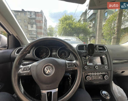 Серый Фольксваген Гольф, объемом двигателя 1.6 л и пробегом 266 тыс. км за 8700 $, фото 9 на Automoto.ua