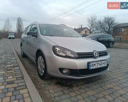 Серый Фольксваген Гольф, объемом двигателя 1.97 л и пробегом 225 тыс. км за 8400 $, фото 1 на Automoto.ua
