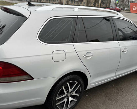 Серый Фольксваген Гольф, объемом двигателя 1.6 л и пробегом 399 тыс. км за 7500 $, фото 17 на Automoto.ua