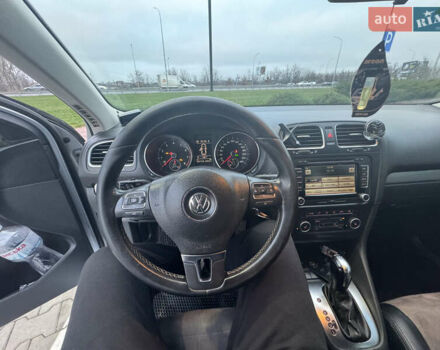 Серый Фольксваген Гольф, объемом двигателя 1.39 л и пробегом 267 тыс. км за 6400 $, фото 8 на Automoto.ua