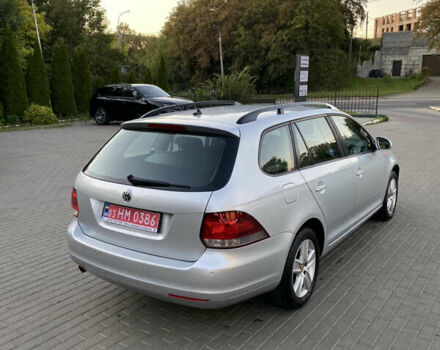 Серый Фольксваген Гольф, объемом двигателя 1.6 л и пробегом 198 тыс. км за 8200 $, фото 6 на Automoto.ua