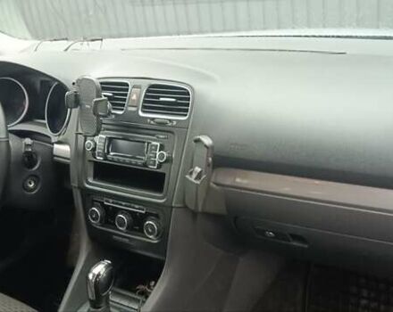 Серый Фольксваген Гольф, объемом двигателя 1.6 л и пробегом 189 тыс. км за 9200 $, фото 9 на Automoto.ua