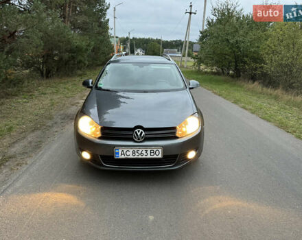 Фольксваген Гольф 2012 у Луцьку на Automoto.ua Сірий Фольксваген Гольф, об'ємом двигуна 1.6 л та пробігом 282 тис. км за 8999 $, фото 6 на Automoto.ua