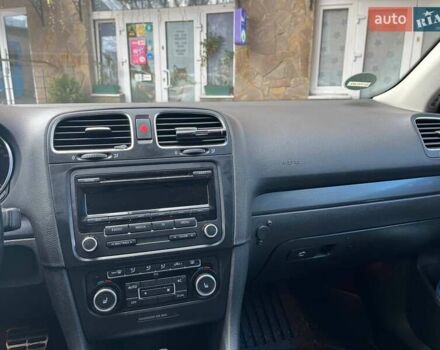 Серый Фольксваген Гольф, объемом двигателя 1.97 л и пробегом 300 тыс. км за 9200 $, фото 17 на Automoto.ua