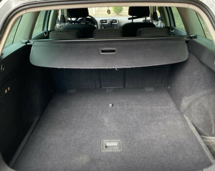 Серый Фольксваген Гольф, объемом двигателя 1.6 л и пробегом 242 тыс. км за 7800 $, фото 17 на Automoto.ua