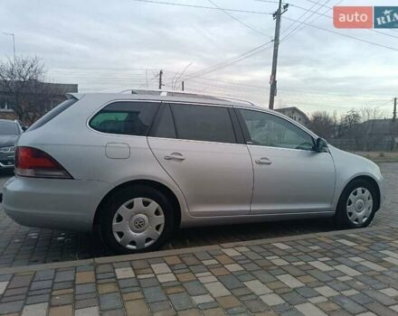 Серый Фольксваген Гольф, объемом двигателя 1.97 л и пробегом 225 тыс. км за 8400 $, фото 12 на Automoto.ua