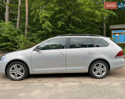 Серый Фольксваген Гольф, объемом двигателя 1.6 л и пробегом 242 тыс. км за 7800 $, фото 3 на Automoto.ua