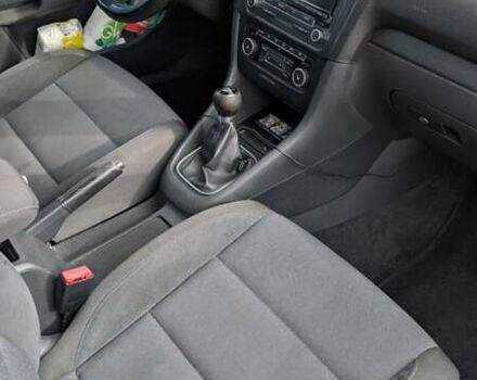 Серый Фольксваген Гольф, объемом двигателя 1.6 л и пробегом 184 тыс. км за 7750 $, фото 14 на Automoto.ua