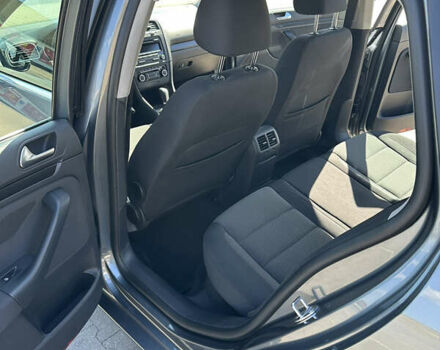 Серый Фольксваген Гольф, объемом двигателя 1.6 л и пробегом 234 тыс. км за 9500 $, фото 7 на Automoto.ua