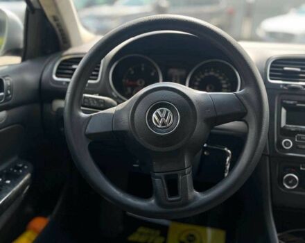 Серый Фольксваген Гольф, объемом двигателя 1.6 л и пробегом 333 тыс. км за 7500 $, фото 13 на Automoto.ua