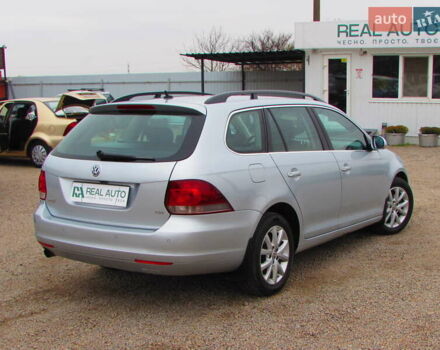 Серый Фольксваген Гольф, объемом двигателя 1.2 л и пробегом 200 тыс. км за 8400 $, фото 2 на Automoto.ua