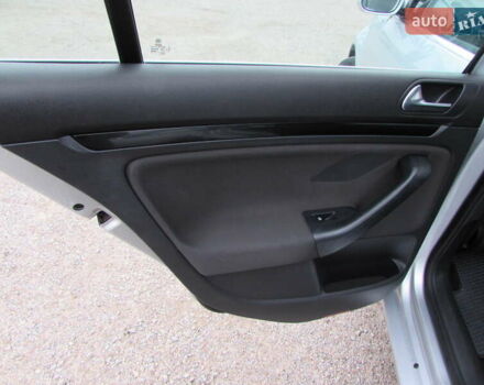 Серый Фольксваген Гольф, объемом двигателя 1.2 л и пробегом 200 тыс. км за 8400 $, фото 10 на Automoto.ua