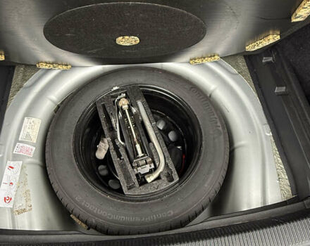 Серый Фольксваген Гольф, объемом двигателя 1.6 л и пробегом 270 тыс. км за 8300 $, фото 13 на Automoto.ua