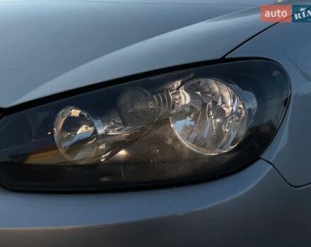 Серый Фольксваген Гольф, объемом двигателя 1.6 л и пробегом 327 тыс. км за 7699 $, фото 11 на Automoto.ua