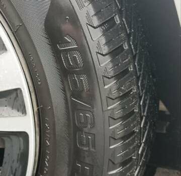 Серый Фольксваген Гольф, объемом двигателя 1.6 л и пробегом 189 тыс. км за 9200 $, фото 4 на Automoto.ua