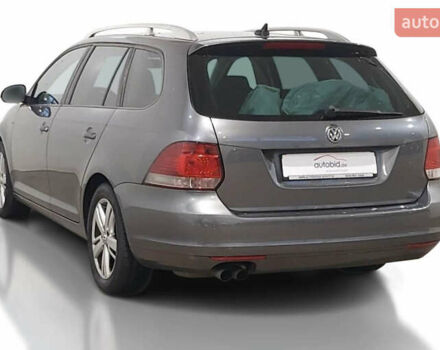 Серый Фольксваген Гольф, объемом двигателя 1.4 л и пробегом 217 тыс. км за 8000 $, фото 5 на Automoto.ua