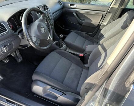 Серый Фольксваген Гольф, объемом двигателя 1.4 л и пробегом 194 тыс. км за 8500 $, фото 5 на Automoto.ua