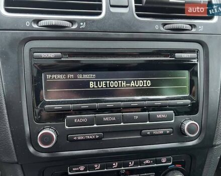 Серый Фольксваген Гольф, объемом двигателя 1.97 л и пробегом 302 тыс. км за 9000 $, фото 18 на Automoto.ua