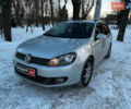 Серый Фольксваген Гольф, объемом двигателя 1.2 л и пробегом 154 тыс. км за 7490 $, фото 1 на Automoto.ua