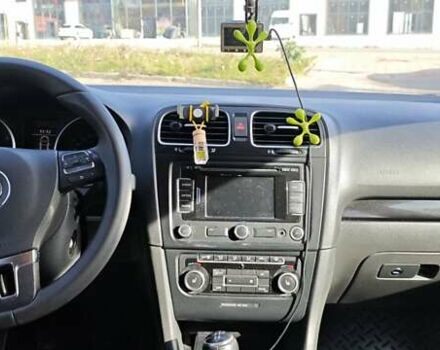 Сірий Фольксваген Гольф, об'ємом двигуна 1.6 л та пробігом 274 тис. км за 7800 $, фото 8 на Automoto.ua