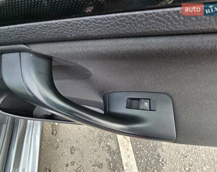 Серый Фольксваген Гольф, объемом двигателя 1.39 л и пробегом 266 тыс. км за 9000 $, фото 40 на Automoto.ua