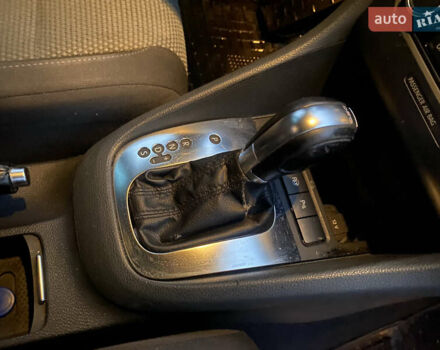 Серый Фольксваген Гольф, объемом двигателя 1.6 л и пробегом 240 тыс. км за 8350 $, фото 24 на Automoto.ua