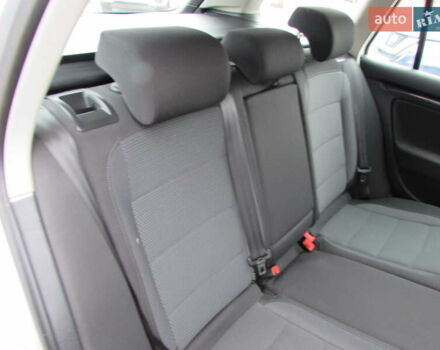 Серый Фольксваген Гольф, объемом двигателя 1.2 л и пробегом 200 тыс. км за 8400 $, фото 15 на Automoto.ua