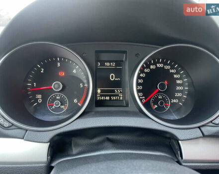 Серый Фольксваген Гольф, объемом двигателя 1.6 л и пробегом 315 тыс. км за 7500 $, фото 1 на Automoto.ua