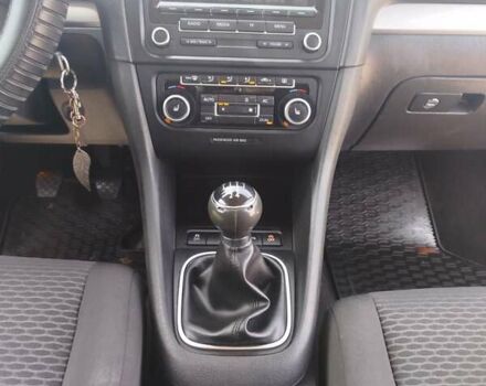 Сірий Фольксваген Гольф, об'ємом двигуна 1.6 л та пробігом 290 тис. км за 9000 $, фото 13 на Automoto.ua