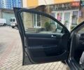 Серый Фольксваген Гольф, объемом двигателя 1.97 л и пробегом 300 тыс. км за 9200 $, фото 20 на Automoto.ua