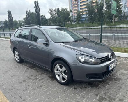 Серый Фольксваген Гольф, объемом двигателя 1.6 л и пробегом 3 тыс. км за 9000 $, фото 2 на Automoto.ua