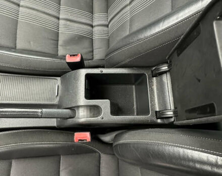 Серый Фольксваген Гольф, объемом двигателя 1.97 л и пробегом 212 тыс. км за 9800 $, фото 35 на Automoto.ua