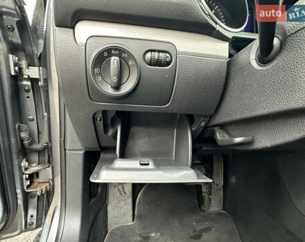 Серый Фольксваген Гольф, объемом двигателя 1.97 л и пробегом 212 тыс. км за 9800 $, фото 37 на Automoto.ua