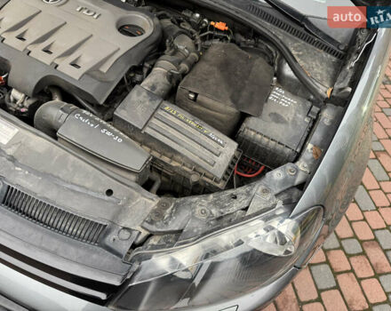 Сірий Фольксваген Гольф, об'ємом двигуна 1.97 л та пробігом 223 тис. км за 7950 $, фото 182 на Automoto.ua