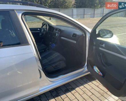 Серый Фольксваген Гольф, объемом двигателя 1.6 л и пробегом 330 тыс. км за 7200 $, фото 27 на Automoto.ua