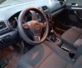 Серый Фольксваген Гольф, объемом двигателя 1.6 л и пробегом 250 тыс. км за 8500 $, фото 5 на Automoto.ua