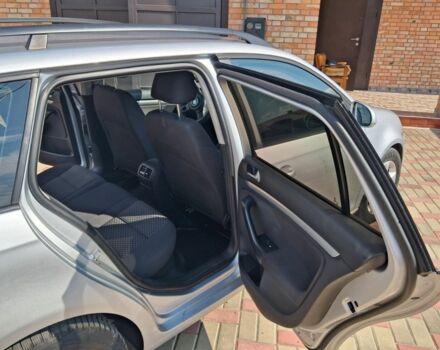 Сірий Фольксваген Гольф, об'ємом двигуна 1.6 л та пробігом 275 тис. км за 8400 $, фото 6 на Automoto.ua