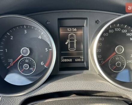 Серый Фольксваген Гольф, объемом двигателя 1.97 л и пробегом 308 тыс. км за 9500 $, фото 12 на Automoto.ua